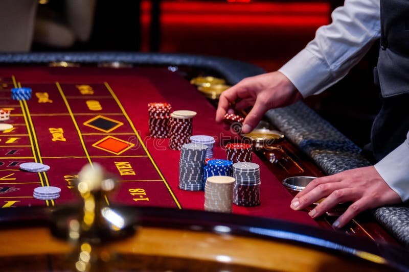 Antarmuka aplikasi mobile tokyo 888 menampilkan dashboard permainan slot dan olahraga